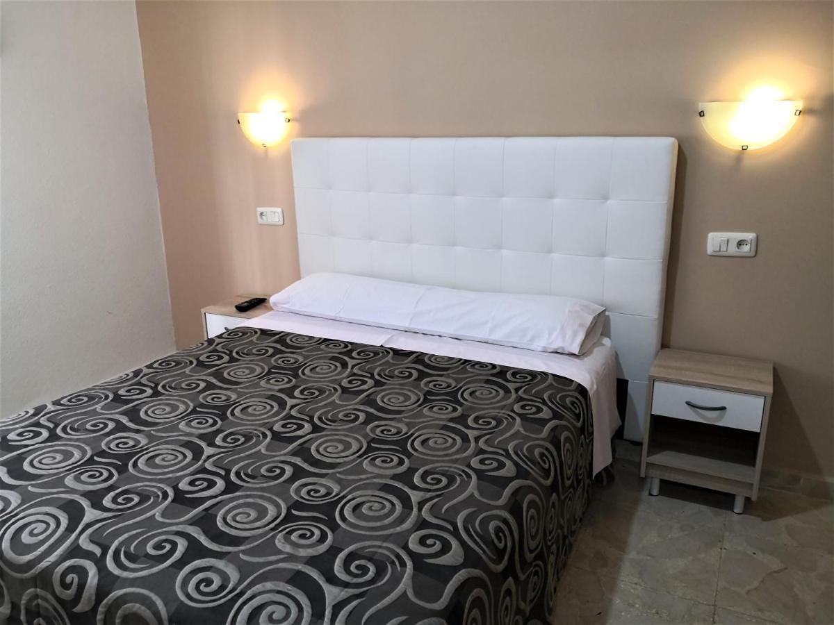 טולדו Hostal Madrid I מראה חיצוני תמונה